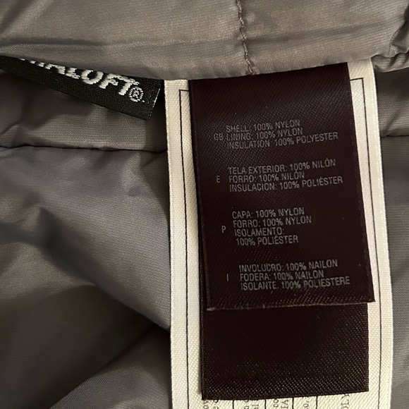 THE NORTH FACE Jacket - Picture 8 of 11